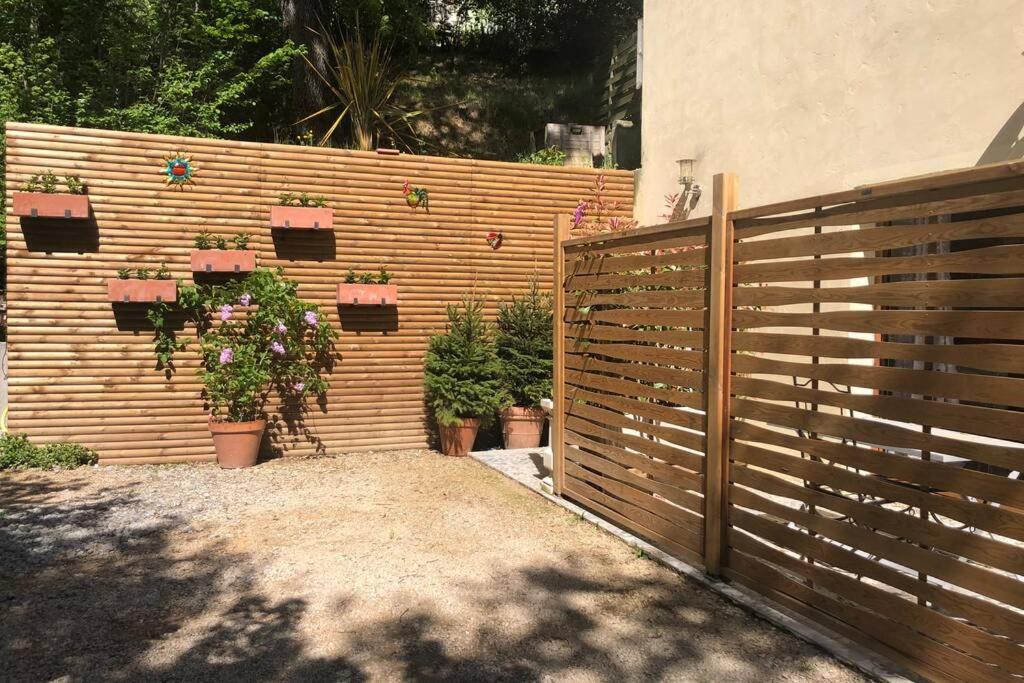 Appartement Au Calme Dans Un Espace Arbore Tourrettes-sur-Loup Ngoại thất bức ảnh